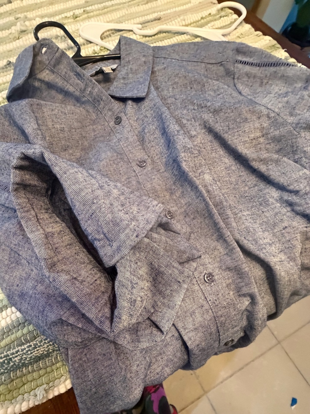 Casual Heather blue chambray linen Button-Up Shirt - size LG - Picture 2 of 6